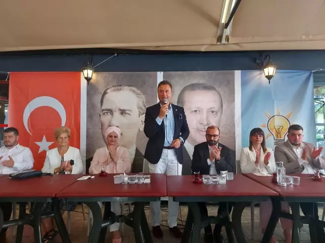Kurban Bayramı kutlanıyor Kurban Bayramı kutlanıyor