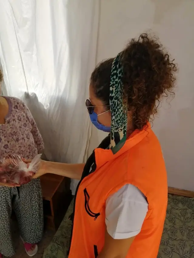 Kuşadası'nda, sosyal belediyecilik mesaisi bayramda da sürdü