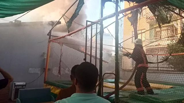 Son dakika haber... Restoranda korkutan yangın