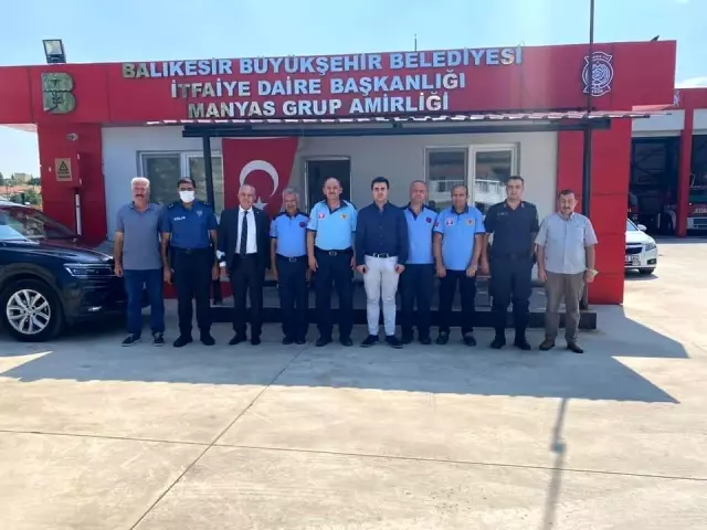 Manyas Kaymakamı Çelik'ten şehit ailelerine ziyaret