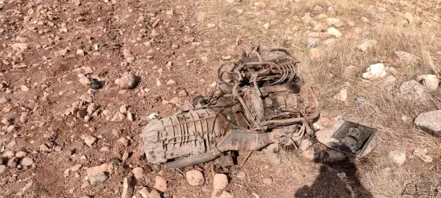 Son dakika haber... Mardin'de otomobil takla attı: 2 asker hayatını kaybetti