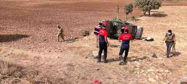Son dakika haber... Mardin'de otomobil takla attı: 2 asker hayatını kaybetti