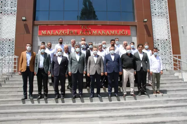 Milletvekili Şimşek'in Kurban Bayramı ziyaretleri Milletvekili Şimşek'in Kurban Bayramı ziyaretleri