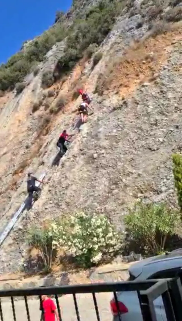 Milli dağcı antrenman için çıktığı dağda mahsur kaldı
