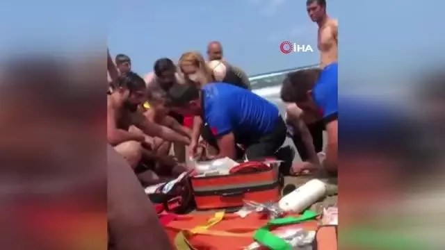 Olumsuz hava koşulları denize girilmesine yasak getirdi