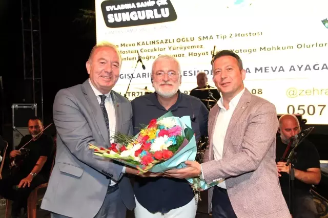 Onur Akın'dan muhteşem konser