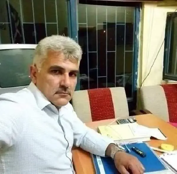 OTOMOBİL İLE KAMYONET KAFA KAFAYA ÇARPIŞTI 1 ÖLÜ, 3 YARALI