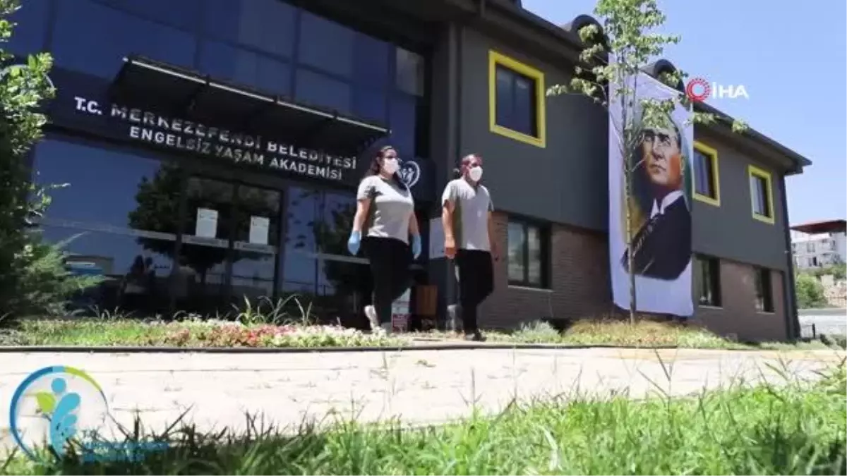 Özel bireylere ulaşım desteği devam ediyor