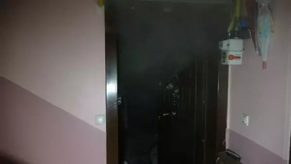 Son dakika haber... Sahibinin tatile gittiği evde yangın, binadaki 50 kişi tahliye edildi