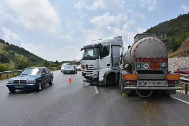 Trafik kazalarında 8 kişi yaralandı