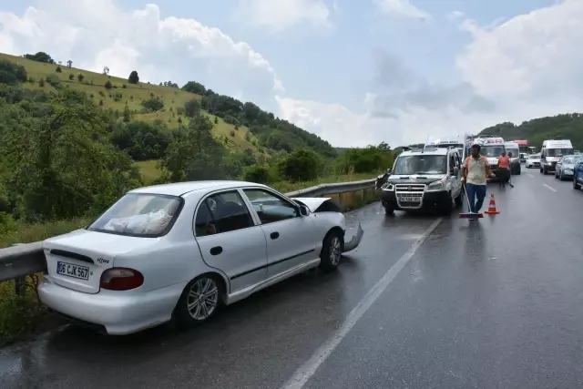 Trafik kazalarında 8 kişi yaralandı