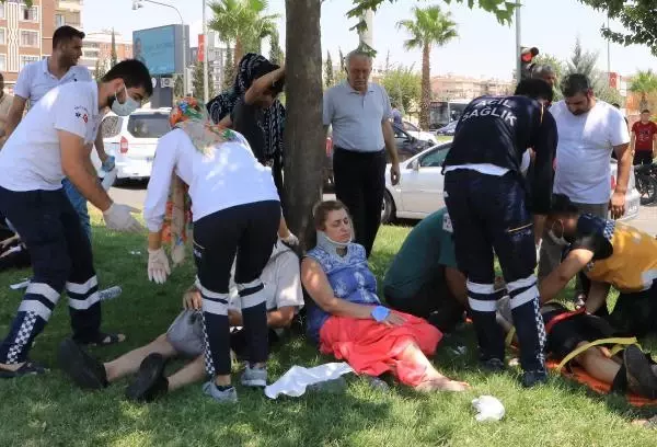 ŞANLIURFA'DA TRAFİK KAZASI 8 YARALI