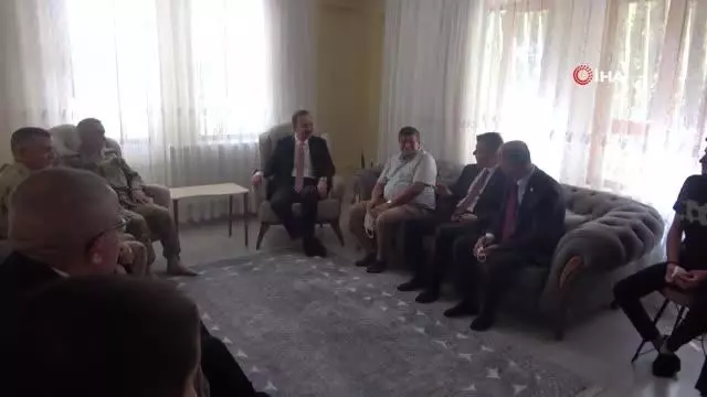 Şanlıurfa Valisi Abdullah Erin'den aşı çağrısı