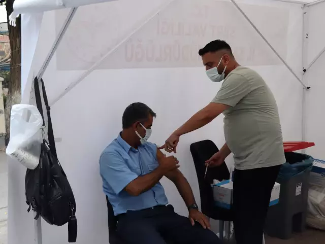 Her gün bir mahallede mobil Kovid-19 aşı çadırı kurulacak