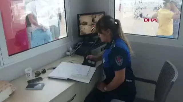 Şile'de denizde kaybolan 3 kişiden 1'inin cansız bedenine ulaşıldı Şile'de denizde kaybolan 3 kişiden 1'inin cansız bedenine ulaşıldı