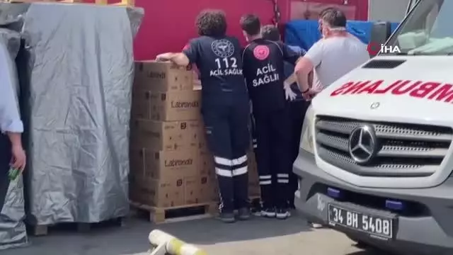Sinir krizi geçiren kadın polis ve sağlık ekiplerine zor anlar yaşattı