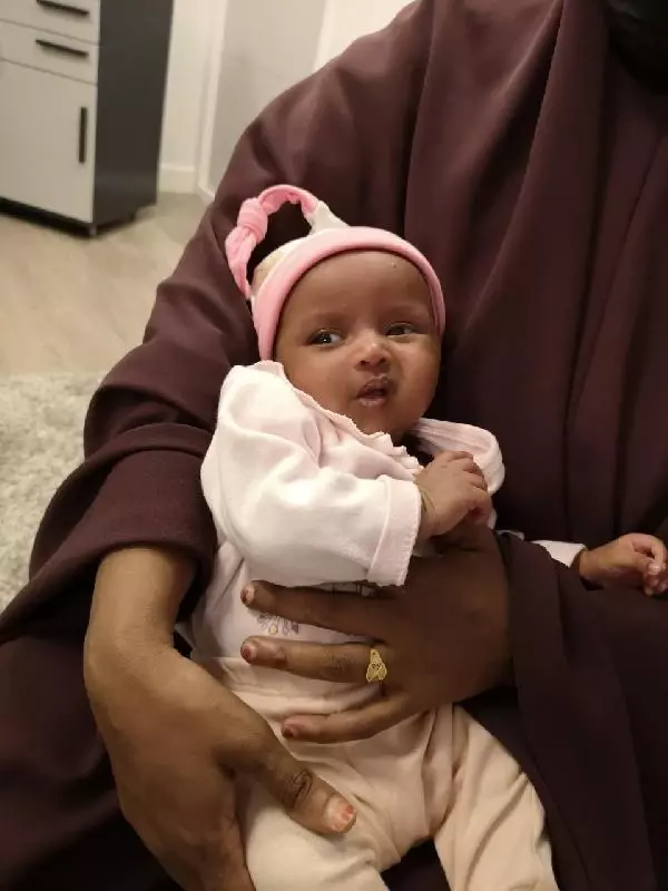 İSTANBUL-SOMALİ'DE 9 KEZ DÜŞÜK YAPTI, ANNELİK SEVİNCİNİ TÜRKİYE'DE YAŞADI