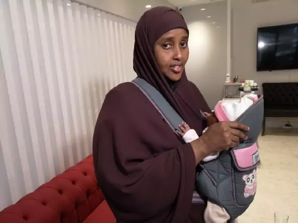 İSTANBUL-SOMALİ'DE 9 KEZ DÜŞÜK YAPTI, ANNELİK SEVİNCİNİ TÜRKİYE'DE YAŞADI
