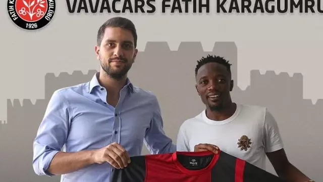 Süper Lig'e bir yıldız daha geldi! Ahmed Musa resmen Fatih Karagümrük'te Süper Lig'e bir yıldız daha geldi! Ahmed Musa resmen Fatih Karagümrük'te