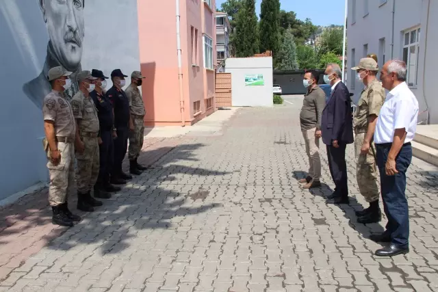 Taşova'da bayramlaşma programı düzenledi