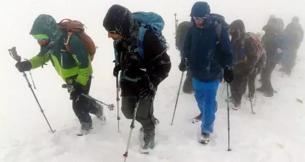 TEMMUZ'DA AĞRI DAĞI'NDA TİPİYE YAKALANAN DAĞCILAR, O ANLARI ANLATTI