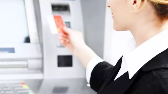 Türkiye'de bankacılık sektöründe skandal olay! Müşterilerin bilgilerini sızdırdı Türkiye'de bankacılık sektöründe skandal olay! Müşterilerin bilgilerini sızdırdı