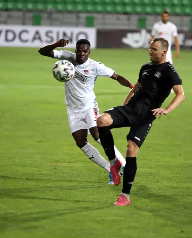 UEFA Avrupa Konferans Ligi: Petrocub: 0 - Sivasspor: 1 (Maç sonucu)