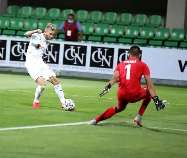 UEFA Avrupa Konferans Ligi: Petrocub: 0 - Sivasspor: 1 (Maç sonucu)
