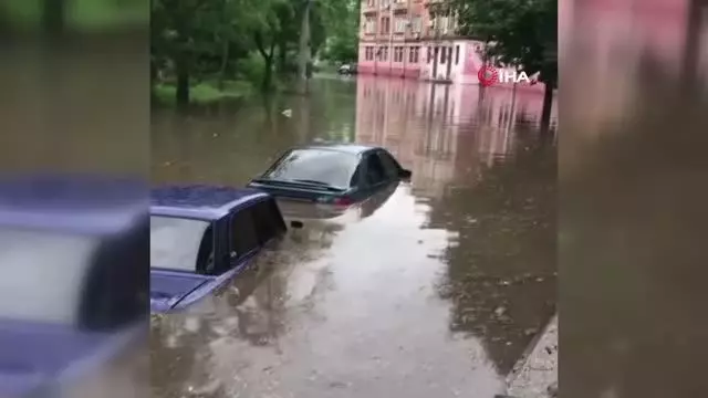 Son dakika haberi | Ukrayna'yı yeniden sel vurdu