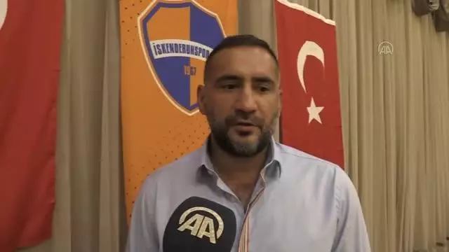 Ümit Karan, çocukluğunda maçlarını izlediği İskenderunspor'la şampiyonluk yaşama hedefinde