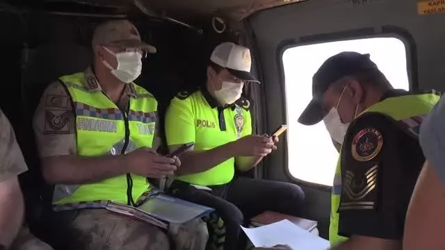 Vali Oktay Çağatay, helikopterle trafik denetimi yaptı