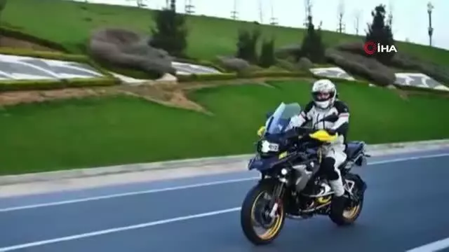 Vali Yerlikaya motosikleti ile memleketine gitti