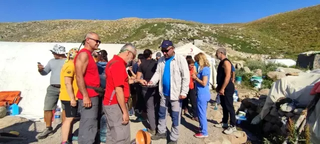 Yaylacılara sürpriz bayram ziyareti