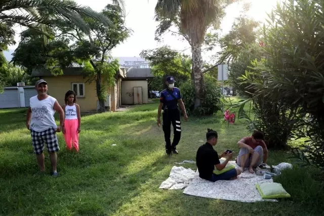 Zabıta ekipleri park ve refüjlerde tatil yapanları uyardı, uymayanlara ceza yazdı