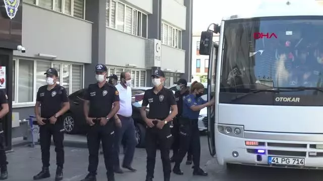 1 kisinin oldugu 4 kisinin yaralandigi kavgad 2 14283686 o