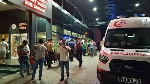 Son dakika haber... AKRABALAR ARASI 'TARLA' KAVGASI: 1 ÖLÜ, 7 YARALI
