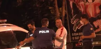 Kağıthane: Son dakika: Alkollü sürücü park halindeki 5 otomobile çarptı, o anlar kamerada Kağıthane: Son dakika: Alkollü sürücü park halindeki 5 otomobile çarptı, o anlar kamerada