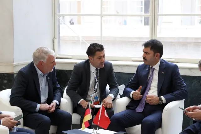 Bakan Kurum, Almanya Çevre, Doğa Koruma ve Nükleer Güvenlik Bakan Yardımcısı Jochen Flasbarth görüştü