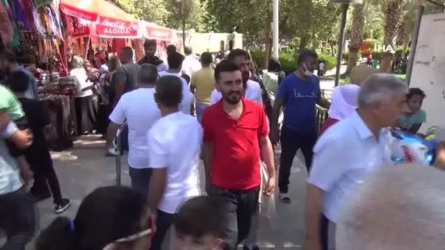 Bayramın son günü Balıklıgöl ziyaretçi akınına uğradı
