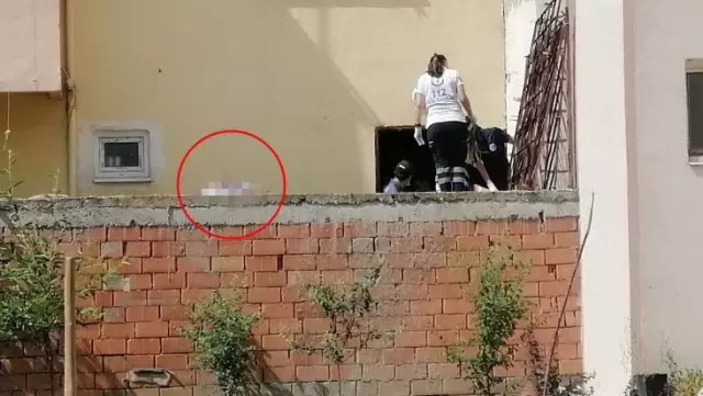 Belediye aşçısı apartmanın terasında ölü bulundu Belediye aşçısı apartmanın terasında ölü bulundu