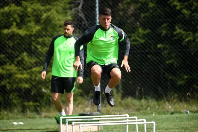 Bursaspor yeni sezon hazırlıklarına Bolu'da devam ediyor