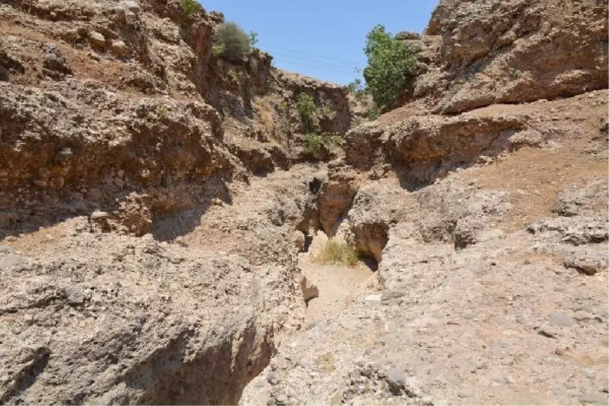 CUDİ DAĞI'NDAN DOĞAN BAZAMİR DERESİ KURUDU