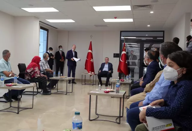 Son dakika... Cumhurbaşkanı Erdoğan, selden etkilenen Güneysu'da vatandaşlara hitap etti: (2)