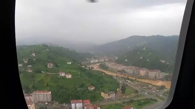 Son dakika! İçişleri Bakanı Soylu, selin etkili olduğu alanları havadan inceledi