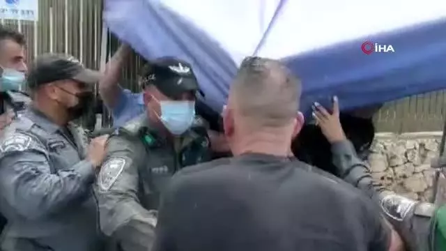 Son dakika haberi... İsrail'de aşı karşıtlarından Başbakan Bennett'in evinin önünde protesto: 5 gözaltı