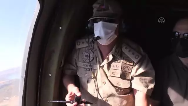 Son dakika haberleri | Jandarma ve emniyet ekipleri helikopterle bayram trafiğini denetledi