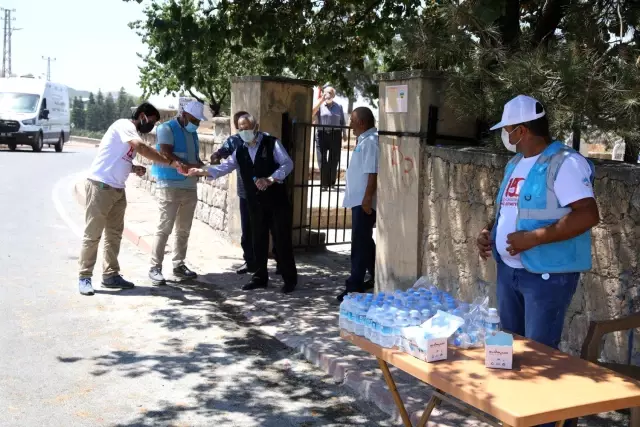 MELİKGAZİ'NİN MEZARLIK VE MESCİTLERİ GÜL KOKTU MELİKGAZİ'NİN MEZARLIK VE MESCİTLERİ GÜL KOKTU