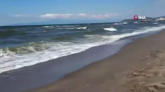 Mudanya'nın sahillerinde denize girme yasağı 1 gün daha uzatıldı