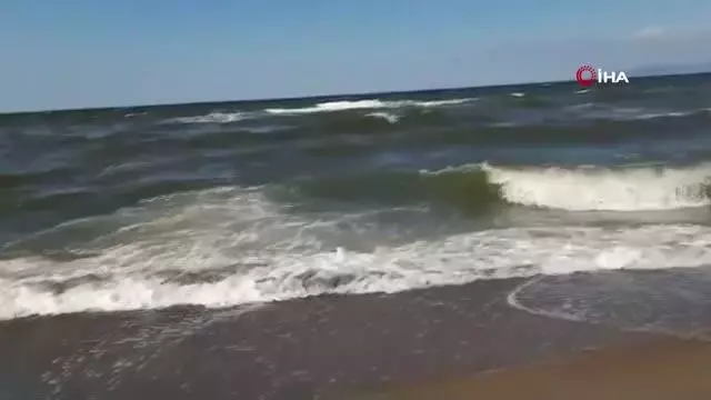 Mudanya'nın sahillerinde denize girme yasağı 1 gün daha uzatıldı