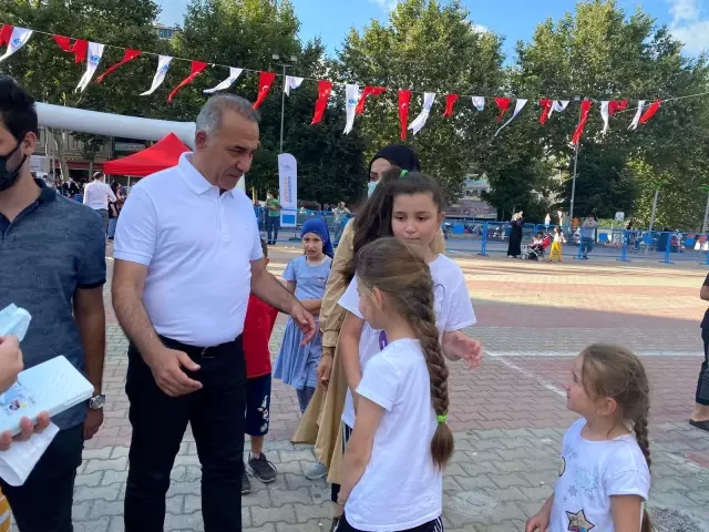 Son dakika haber: Sultangazili çocuklar bayramda eğlenceye doyuyor